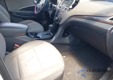 2018 Hyundai Santa Fe Sport 2.4L z USA, uszkodzony, nr VIN 5NMZT3LBXJH075321